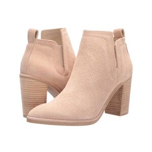 Dolce Vita Women's Sirano Pull-On Ankle Boot in Dune Suede, size 7.5